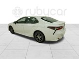 Used 2022 Toyota Camry SE image 3