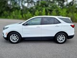 Used 2022 Chevrolet Equinox LS w/ LS Convenience Package image 2