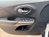 Used 2019 Jeep Cherokee Limited w/ Luxury Group image 4