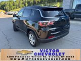 Used 2024 Jeep Compass Latitude image 3