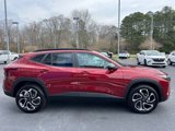 Used 2024 Chevrolet Trax RS image 3