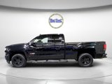 Used 2017 Chevrolet Silverado 1500 LT w/ Midnight Edition image 4