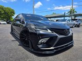 Used 2018 Toyota Camry SE image 2