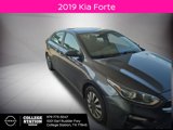 Used 2019 Kia Forte Sedan image 2