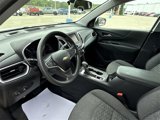 Used 2022 Chevrolet Equinox LT image 2