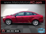 Used 2015 Ford Focus SE image 2