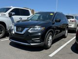 Used 2018 Nissan Rogue SV w/ Premium Package image 5