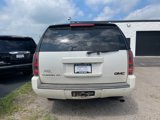 Used 2014 GMC Yukon XL Denali image 3
