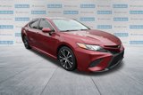 Used 2018 Toyota Camry SE w/ Moonroof Package image 3