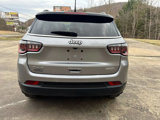 Used 2018 Jeep Compass Latitude w/ Popular Equipment Group image 4