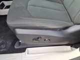 Used 2022 Chrysler Voyager LX image 6