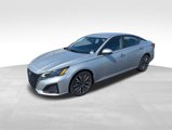 Used 2023 Nissan Altima 2.5 SV image 2