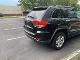 Used 2011 Jeep Grand Cherokee Limited image 3