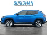 New 2025 Jeep Compass Latitude image 3