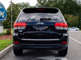 Used 2017 Jeep Grand Cherokee Limited w/ Luxury Group II image 4