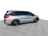 Used 2021 Honda Odyssey Elite image 2