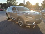 Used 2019 Lincoln Nautilus Select image 2
