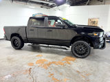 Used 2020 RAM 1500 4x4 Crew Cab image 3