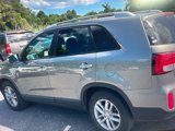 Used 2015 Kia Sorento LX image 2