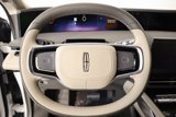New 2025 Lincoln Nautilus Premier image 3