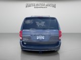 Used 2018 Dodge Grand Caravan SE image 4