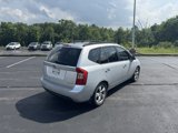 Used 2008 Kia Rondo EX image 3