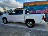 Used 2022 Nissan Frontier SV image 2