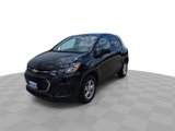 Certified 2022 Chevrolet Trax LS w/ Tint and Cruise Package image 3