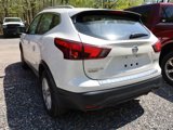 Used 2018 Nissan Rogue Sport SV image 2