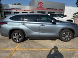 Used 2020 Toyota Highlander XLE image 4