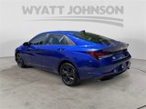 Used 2021 Hyundai Elantra SEL image 3