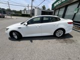 Used 2018 Kia Optima EX w/ Premium Package image 3