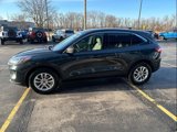 Used 2022 Ford Escape SE w/ Convenience Package image 2
