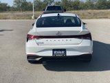 Used 2022 Hyundai Elantra SEL image 6