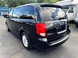 Used 2019 Dodge Grand Caravan SXT image 4