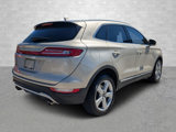 Used 2017 Lincoln MKC Premiere image 2