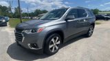 Used 2021 Chevrolet Traverse LT w/ LT Premium Package image 4