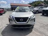 Used 2021 Nissan Rogue SV image 3