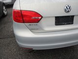Used 2011 Volkswagen Jetta SE image 2