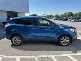 Used 2017 Ford Escape SE w/ SE Cold Weather Package image 4