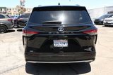 Used 2022 Toyota Sienna Platinum image 5