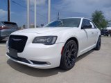 Used 2020 Chrysler 300 Touring w/ Sport Appearance Package image 3