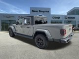 Used 2021 Jeep Gladiator Willys image 6