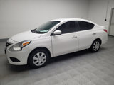 Used 2018 Nissan Versa SV image 2