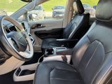 Used 2019 Chrysler Pacifica Limited image 5