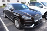 Used 2019 Lincoln Nautilus Premier image 3