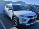 Used 2023 Chevrolet TrailBlazer LT image 2