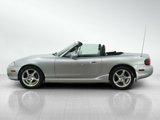 Used 2003 MAZDA MX-5 Miata image 2