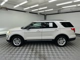 Used 2016 Ford Explorer XLT w/ Equipment Group 202A image 2