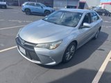 Used 2016 Toyota Camry SE image 3